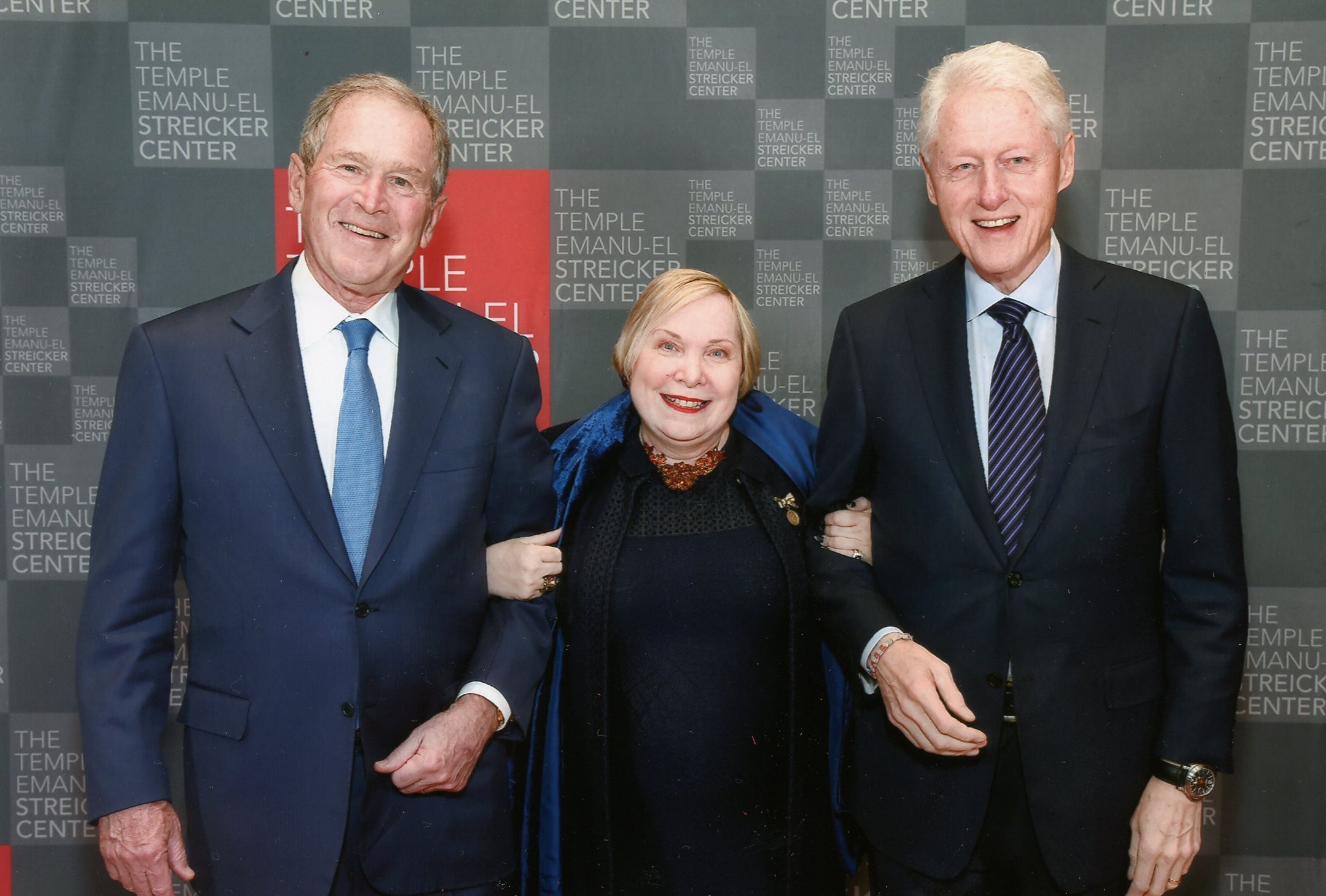 WHE with Presidents Clinton and Bush